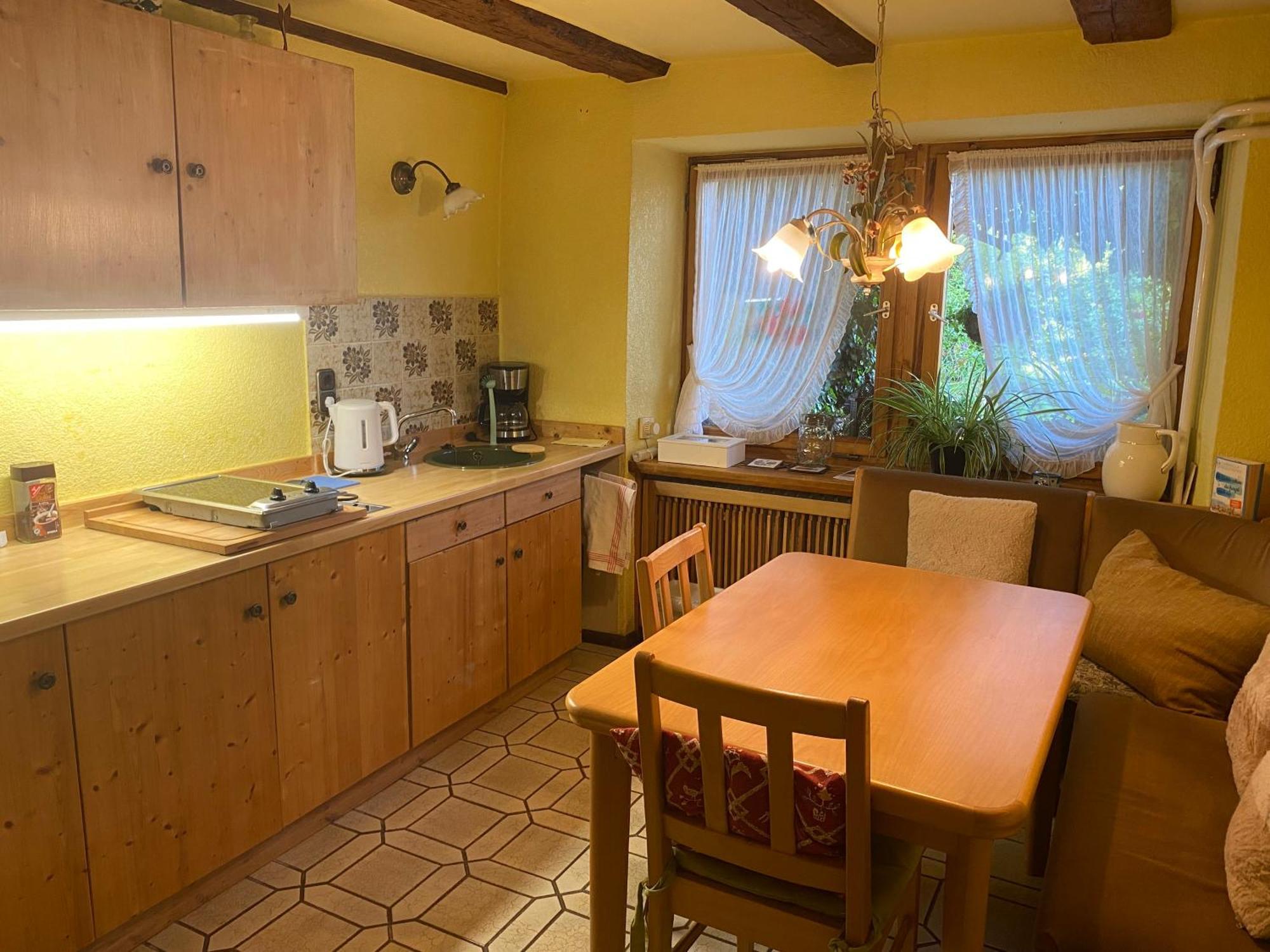 Room In Guest Room - Double Room Apple Blossom Schuttertal Exterior foto